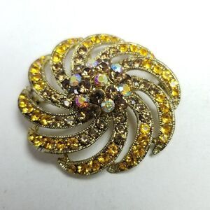 Vintage Yellow and Brown Rhinestone Swirling Cluster Brooch, Retro 60s Style